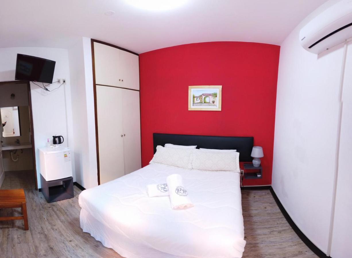 Hotel Perla Del Plata Colonia del Sacramento Bagian luar foto