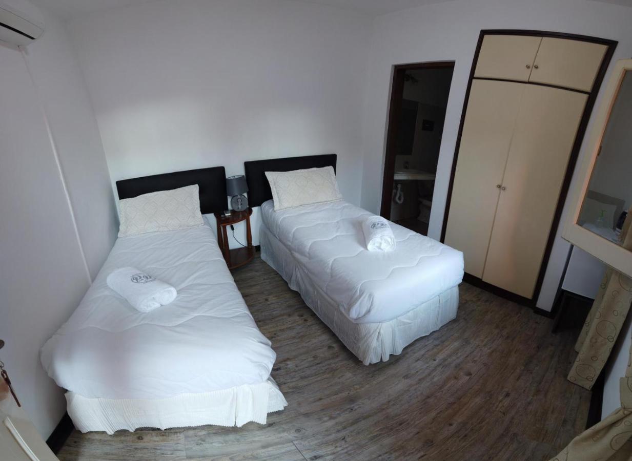 Hotel Perla Del Plata Colonia del Sacramento Bagian luar foto