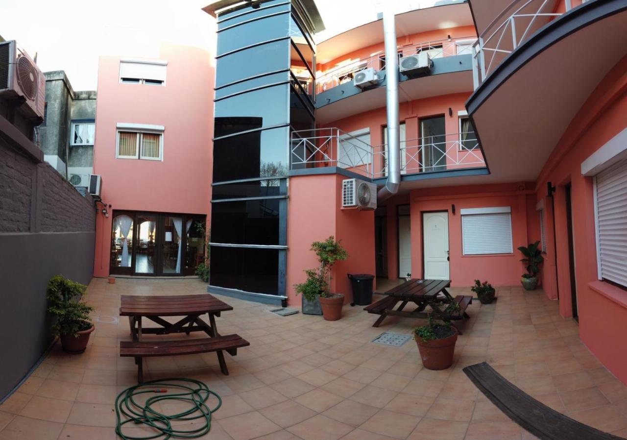 Hotel Perla Del Plata Colonia del Sacramento Bagian luar foto