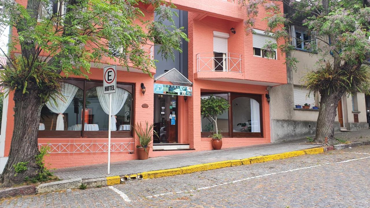 Hotel Perla Del Plata Colonia del Sacramento Bagian luar foto