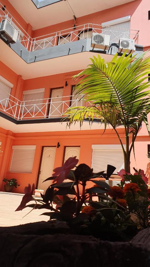 Hotel Perla Del Plata Colonia del Sacramento Bagian luar foto