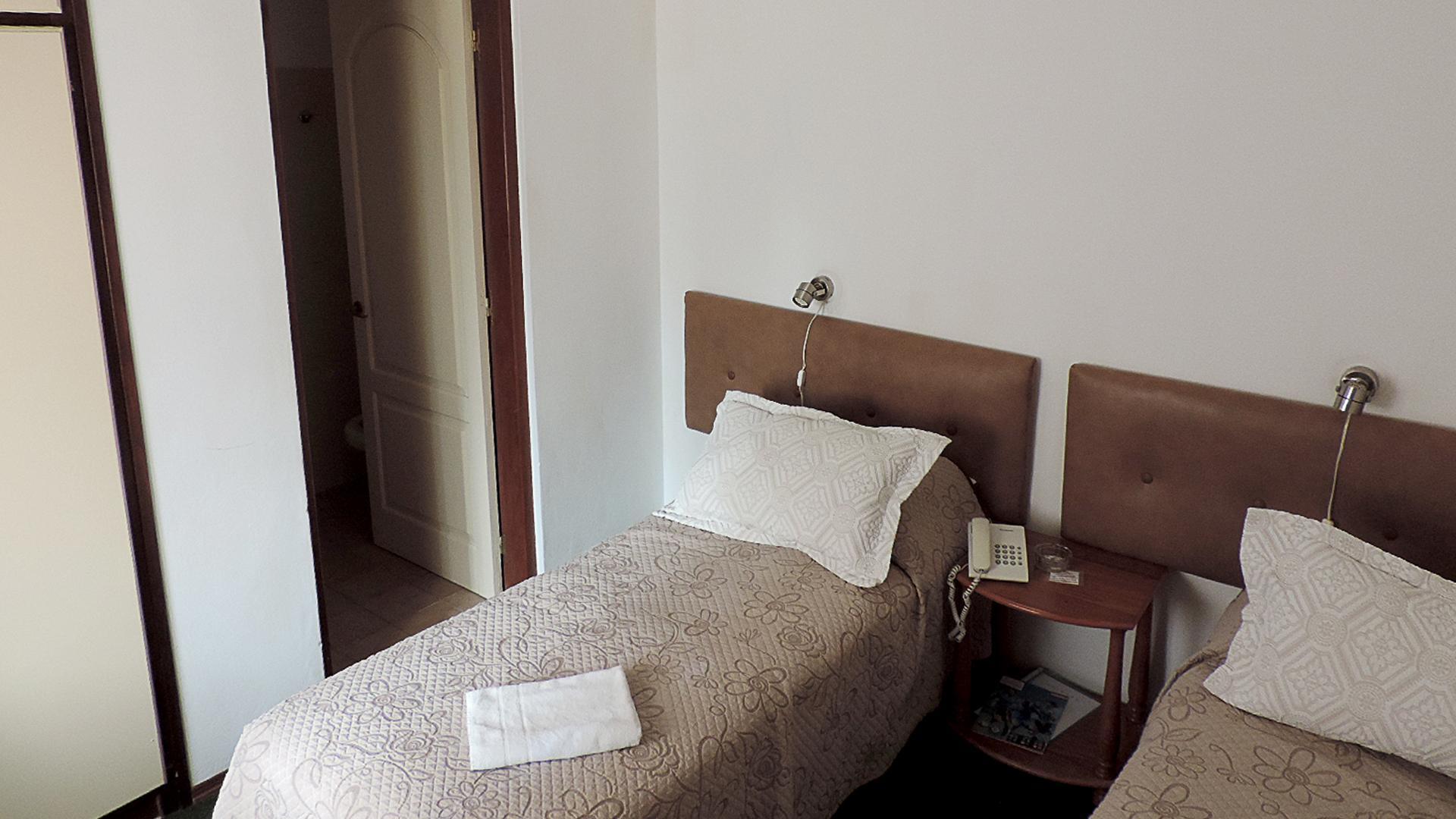 Hotel Perla Del Plata Colonia del Sacramento Bagian luar foto
